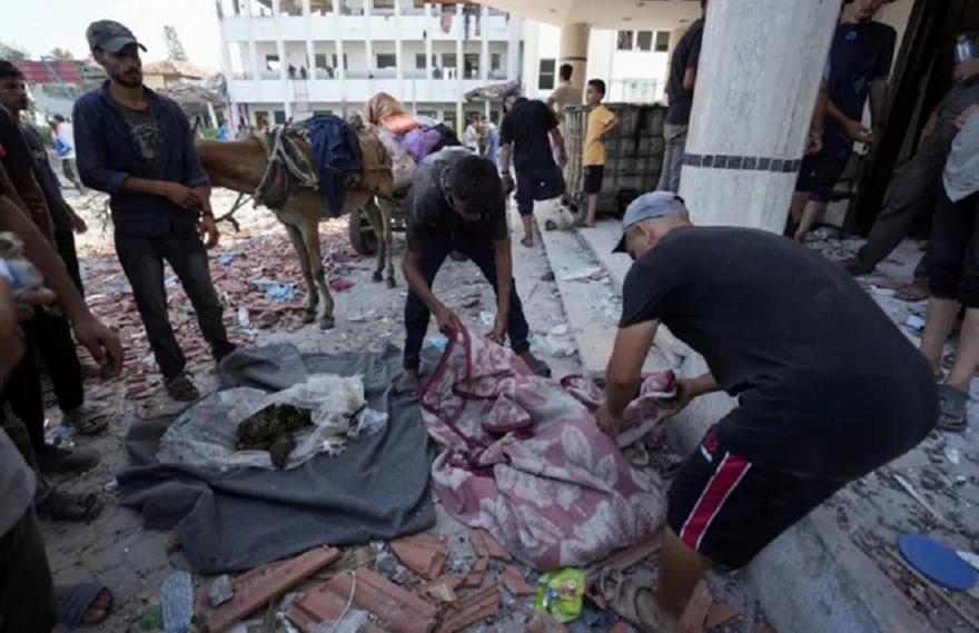 Γάζα: Το Ισραήλ βομβάρδισε σχολείο-καταφύγιο - «Χτυπούσαμε μαχητές της Χαμάς»