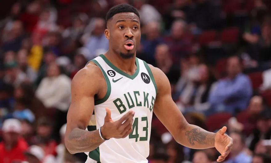 Αρίνας: «Θα προτιμούσα να δώσω 5 εκατ. στον Θανάση, παρά στον Τάκερ»