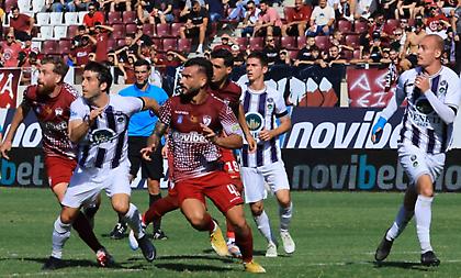 Super League 2: Τα… φώτα σε Πάτρα και Σπάτα!