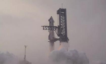 Η SpaceX του Ίλον Μάσκ ετοιμάζεται για την πέμπτη δοκιμαστική πτήση του Starship