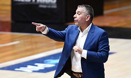 Παπαθεοδώρου: «Είμαστε ικανοποιημένοι με το ρόστερ, θέλουμε χρόνο - Πολύ ποιοτικός παίκτης ο Ερνάντεζ»