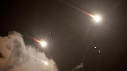 Λίβανος: Η Χεζμπολάχ απειλεί το Ισραήλ με περισσότερα πλήγματα αν συνεχίσει τις επιθέσεις