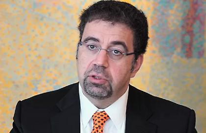 Ο διακεκριμένος οικονομολόγος Νταρόν Ατζέμογλου έμαθε για το Νόμπελ ενώ ήταν στο Καβούρι