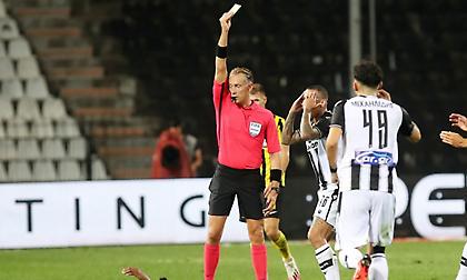 O Βαλέρι «έλιωσε» τους Έλληνες διαιτητές