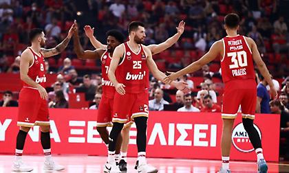 Η βαθμολογία της Euroleague μετά τη νίκη του Ολυμπιακού και την ήττα του Παναθηναϊκού