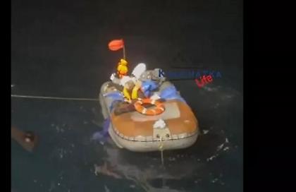 Ρώσος ναυαγός διασώθηκε λίγο πριν πεθάνει –  Είχε μαζί του στο σκάφος τα πτώματα του αδερφού και του ανιψιού του