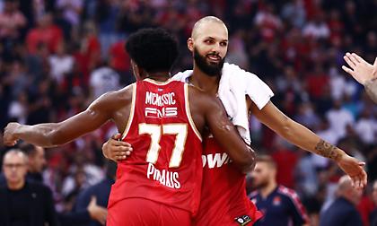 Ζέρβας: «Ήθελε να βγάλει μια καλή εικόνα ο Ολυμπιακός χθες λόγω της εμφάνισης με Ζάλγκιρις»