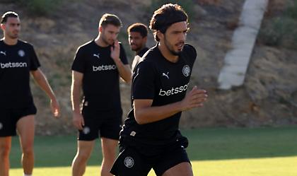 Επέστρεψαν Μπάκιτς και Σενγκέλια στον ΟΦΗ