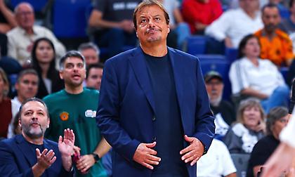 Ξέχασε το… 7ο αστέρι στο σήμα του Παναθηναϊκού η Ρεάλ - Έβαλαν τον Αταμάν 12άδα με δύο φάουλ!