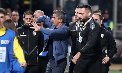 Μεγάλη ένταση στην OPAP Arena με τη λήξη - Χειρονομίες για «κλεψιές» από τον Λουτσέσκου προς τον κόσμο!