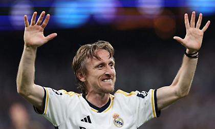 Θρυλικός Μόντριτς: Έγινε ο γηραιότερος ποδοσφαιριστής που έχει αγωνιστεί με τη φανέλα της Ρεάλ!