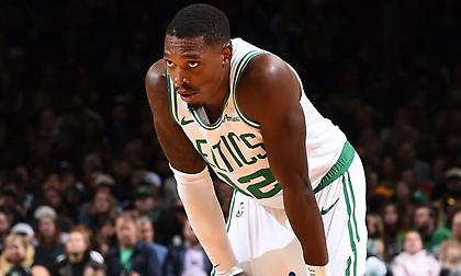 Άφησαν ελεύθερο τον Λόνι Γουόκερ οι Σέλτικς