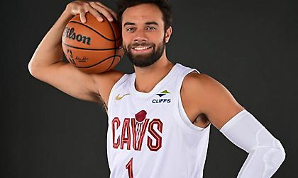 Καβαλίερς: Νοκ άουτ ο Στρους