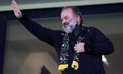 ΑΕΚ για τις διαρροές ΠΑΟΚ: «Υπερασπίζονται την προβοκατόρικη και απαράδεκτη συμπεριφορά του προπονητή τους»