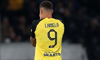 ΑΕΚ: Συμπλήρωσε κάρτες ο Λαμέλα, στο όριο έξι παίκτες