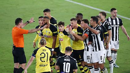 ΑΕΚ: Μέτριο βράδυ και συνεχόμενη… σιγή ιχθύος στο VAR