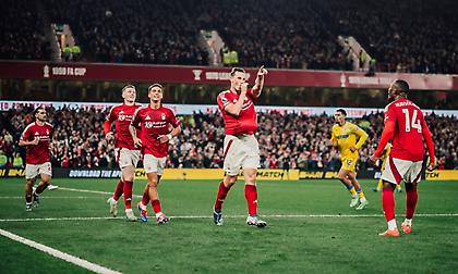 Επιτέλους νίκη στο «σπίτι»: Η Φόρεστ πανηγύρισε πρώτη φορά μπροστά στον κόσμο της!