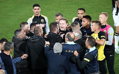 ΔΕΑΒ: Καλεί σε ακρόαση ΑΕΚ, ΠΑΟΚ και πέντε φυσικά πρόσωπα για φαινόμενα βίας!