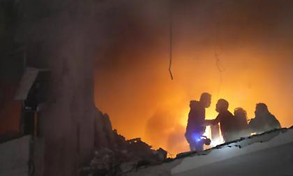 Iσραηλινό «σφυροκόπημα» κοντά στο νοσοκομείο Χαρίρι: 4 νεκροί και 24 τραυματίες