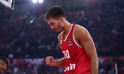 Ζέρβας: «Ο Πετρούσεφ πίεζε να προχωρήσει το deal με Ερυθρό Αστέρα - Πιστεύουν το project του Σέρβου στον Ολυμπιακό»