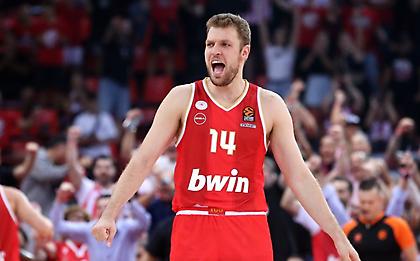 Βεζένκοφ: «Είμαι ξανά χαρούμενος - Μπορούσα να μείνω ακόμη έναν χρόνο στους Κινγκς, αλλά ήθελα να χαρώ ξανά το μπάσκετ»