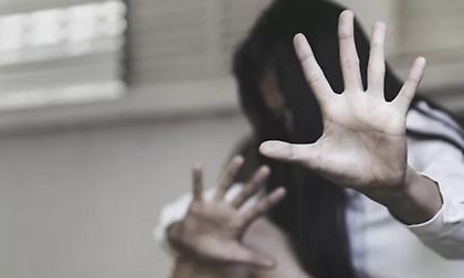 Θεσσαλονίκη: Στη φυλακή για 19 χρόνια 24χρονος που βίαζε και έγκυο την 22χρονη σύντροφό του