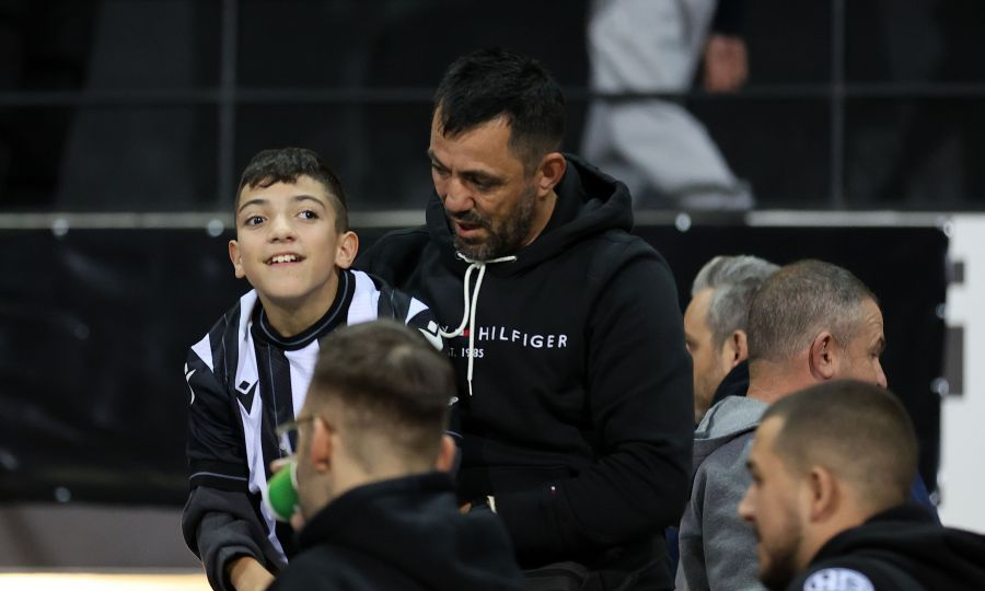 Μικρός Γιαννάκης: Στην Τούμπα για να παρακολουθήσει το ΠΑΟΚ-Πλζεν