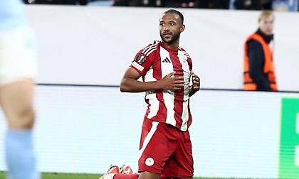 Ολυμπιακός: Ο Ελ Κααμπί μια ανάσα από το ρεκόρ και το 80% στα πέναλτι