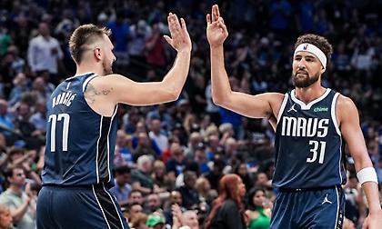 Με το δεξί και σούπερ Ντόντσιτς-Τόμπσον οι Μάβερικς, το 2/2 οι Σέλτικς