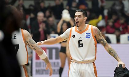 Λαύριο: Ανακοίνωσε την απόκτηση του Κόνιαρη