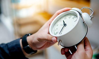 Αλλαγή ώρας: Μία ώρα πίσω τα ξημερώματα της Κυριακής