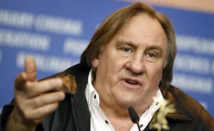 Σεξουαλικό σκάνδαλο Ζεράρ Ντεπαρντιέ: Ξεκίνησε η δίκη του στο Παρίσι - Απών ο Γάλλος ηθοποιός