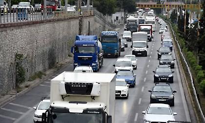 Ξεκίνησε η επιστροφή των εκδρομέων της 28ης Οκτωβρίου: Τα σημεία με αυξημένη κίνηση