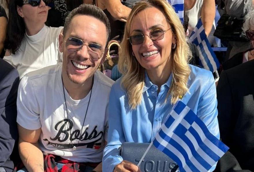 Πετρούνιας-Μιλλούση: Η 5χρονη Σοφία τους ζητάει να της βάλουν να τραγουδήσει τον Εθνικό... ύπνο