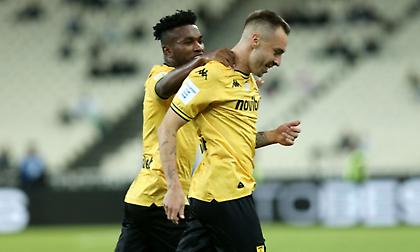 Άρης: Εκτός αποστολής για το ματς με την ΑΕΚ οι Σαβέριο και Σιφουέντες λόγω ενοχλήσεων