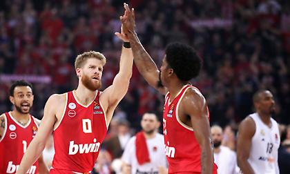 Ολυμπιακός-Μπαρτσελόνα: Χωρίς απρόοπτα η 12άδα των «ερυθρόλευκων»