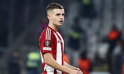 Ντέμης: «Τα χαρακτηριστικά του Μουζακίτη, δεν τα έχουν οι χαφ του Ολυμπιακού – Καλύτερη μεταγραφή ο Τετέ»