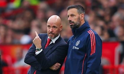 Φαν Νίστελροϊ για Τεν Χαγκ: «Είναι πληγωμένος, αλλά και περήφανος για όσα κατάφερε»