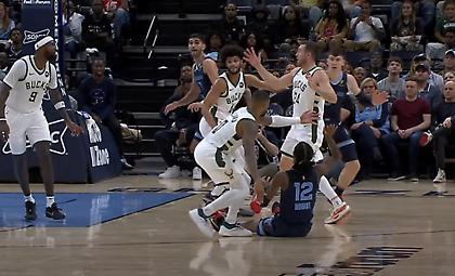 NBA Top 10: Διπλός Γιάννης και… καθιστή ασίστ Μοράντ