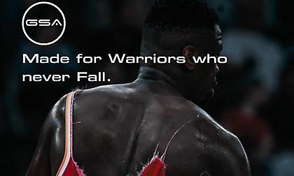 Η ανάρτηση της εταιρείας που ντύνει τον Ολυμπιακό για τη σκισμένη φανέλα του Φαλ