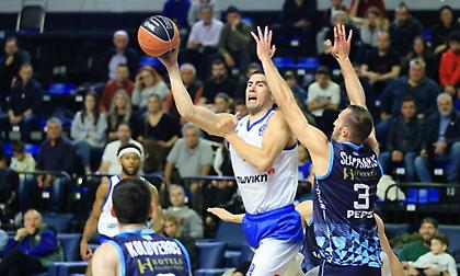 Διέλυσε τον Κολοσσό και έκανε «σεφτέ» η Καρδίτσα