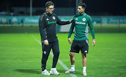 Με Ουναΐ και άλλες δύο αλλαγές η πρώτη ενδεκάδα του Βιτόρια στον Παναθηναϊκό