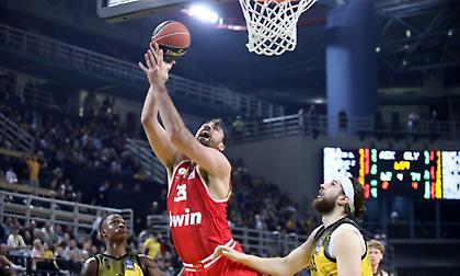 Μιλουτίνοφ: «Έχουμε παίξει πολλές φορές στην ατμόσφαιρα του ΟΑΚΑ, να μην την αφήσουμε να μας επηρεάσει»