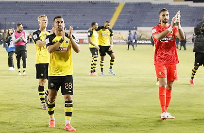 Τσακίρης: «Αγχώθηκε στο τέλος, αλλά θα ήταν άδικο να μην πάρει η ΑΕΚ αυτό το παιχνίδι»