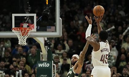 NBA Top 10: Το καλάθι που «σκότωσε» τους Μπακς στην κορυφή