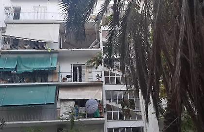 Έκρηξη στους Αμπελόκηπους: «Καθαρά» τα δύο όπλα που βρέθηκαν στο διαμέρισμα