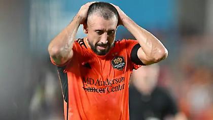 Παίκτης στο MLS αποβλήθηκε μέσω VAR για… φτύσιμο σε διαιτητή!