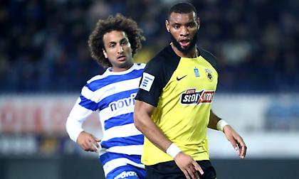 ΑΕΚ: Τα ματς που θα χάσουν λόγω καρτών οι Μουκουντί και Γιόνσον