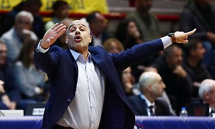 Λυκογιάννης: «Έδωσα εντολή για φάουλ στην τελευταία επίθεση, οι παίκτες ζήτησαν να παίξουν άμυνα»