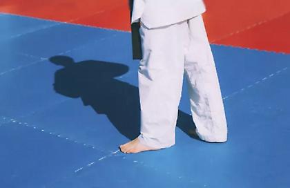 Προπονητής πολεμικών τεχνών κατηγορείται για σεξουαλική κακοποίηση 14χρονης αθλήτριάς του στη Θεσσαλονίκη